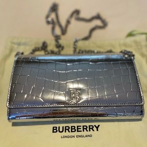 Burberry silver Hannah faux croc bifold